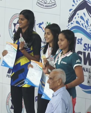 Women's podium, Day 2