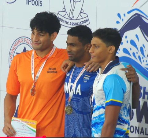 Men's 400m freestyle podium, Day 4